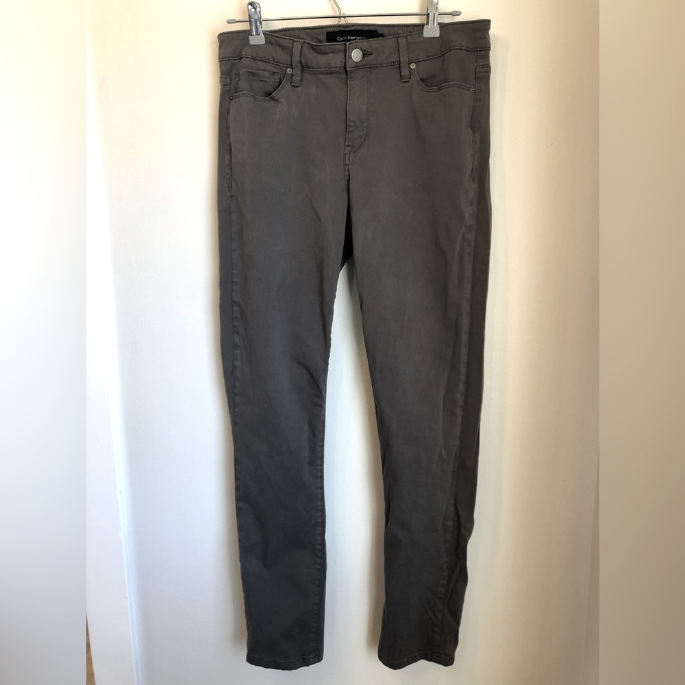 Calvin Klein Jeans Women's Gray Talla Skinny Pants Size 10